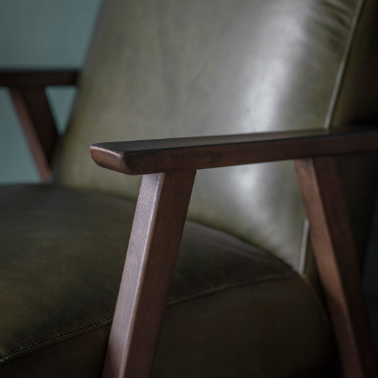 A close up of an interior decor armchair from Kikiathome.co.uk.